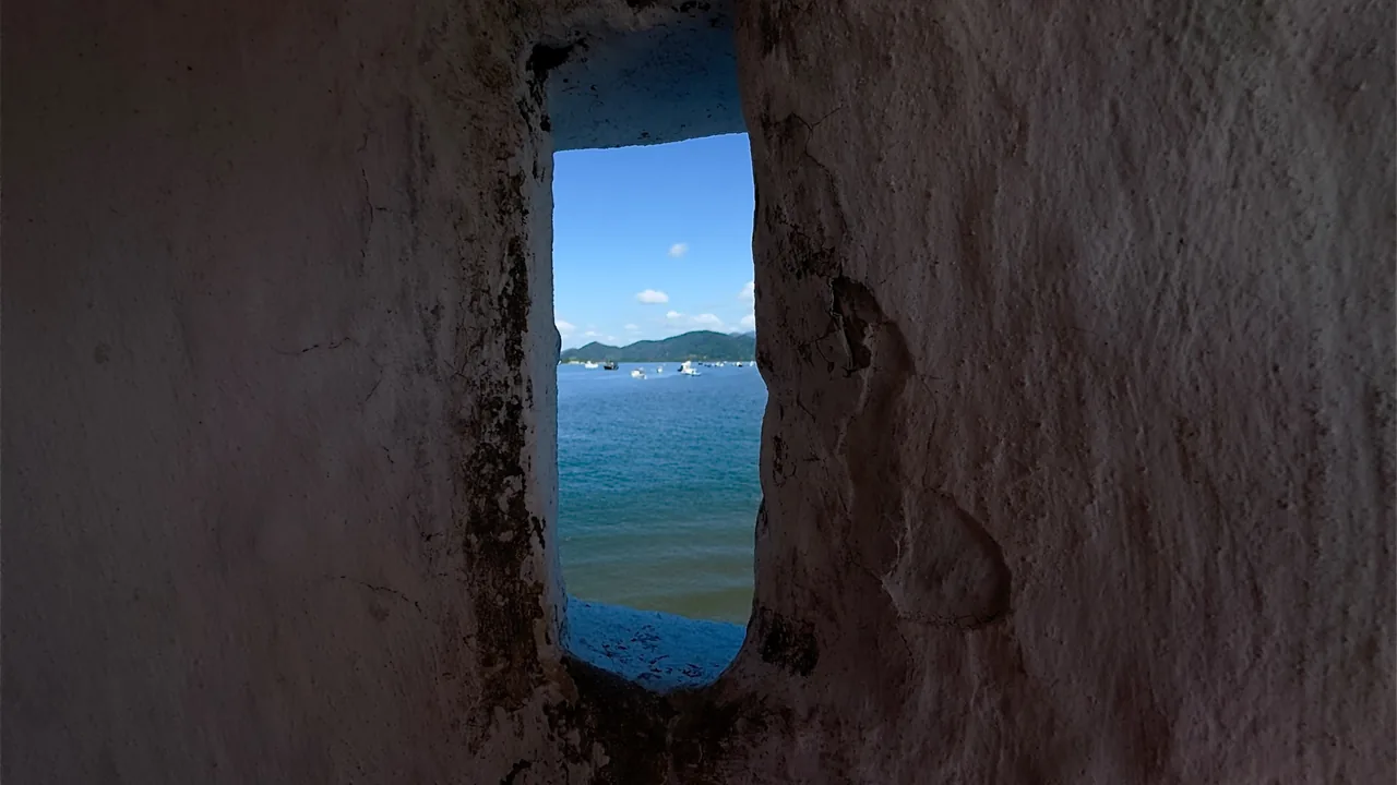 13-forte-sao-joao-bertioga-vista-canal